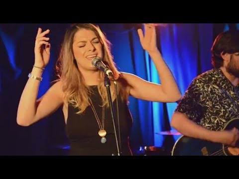 The Voice UK Song Hannah Symons singing Music and lyrics  (4K resolution UHD)