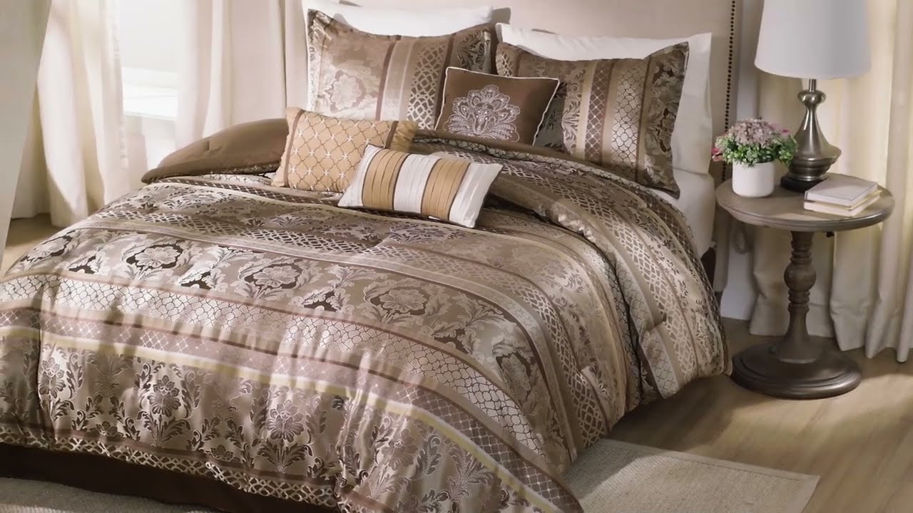 The 7 Piece Jacquard Comforter Set