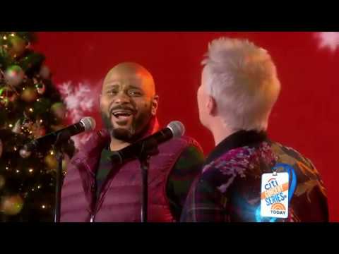 Clay Aiken & Ruben Studdard - Don’t save it all for Christmas day