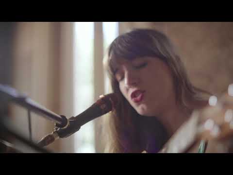 Con Razón ft. Gerardo Nieto - Los abrazos son instantes decisivos - Ep. VII