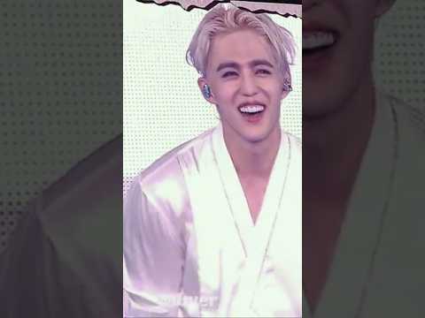 Scoups Aigoooo moment during the Seoul concert😅🥰! #scoups #seventeen #shorrts !