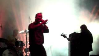 Future Islands - The Chase live @ FunFunFunFest 2015