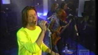 David Bowie - The Pretty Things Are Going To Hell / Cracked Actor (Musique Plus, 1999)