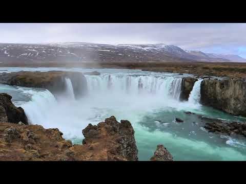 Iceland in 4K: A Film of Scenic Beauty and Calming Piano Music