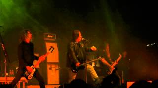 Monster Magnet - I Live Behind the Clouds