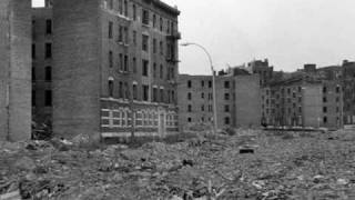 Grandmaster Flash &amp; The Furious Five- New York New York