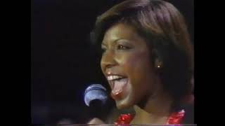 #nowwatching Natalie Cole LIVE - Mr Melody