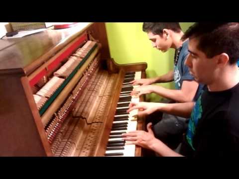 Despacito - Luis Fonsi ft Daddy Yankee (Mauro Martinez y Fernando Ocaña) Piano cover