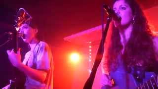 Hinds - Davey Crockett - Live Paris 2015