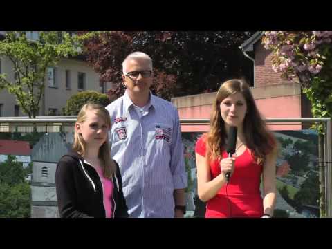 Lea und Leonie moderieren Mündelheim TV