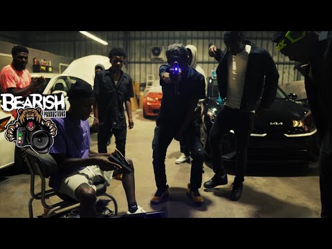 Luhh Deezy - Topic (Official Music Video)