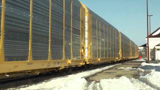 preview picture of video 'CN 331 CN 8824 2578 Ingersoll Ont 2-13-2013'
