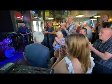 The Garibaldi Live Presents Bill Kirchen (full concert, almost)