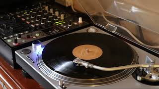 John DeAgo Featuring Chaah – Lubrique (Club Mix)