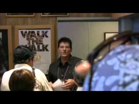 Public Tour Of Capital Records Hollywood