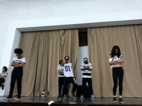 Black Diamond 💎 2Ne1 _ MTBD cover