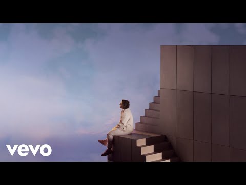 Lewis Capaldi - drivers license (Official Visualizer)