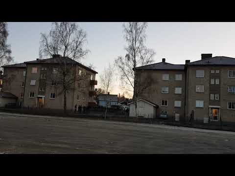 mycket polisbilar i perstorp