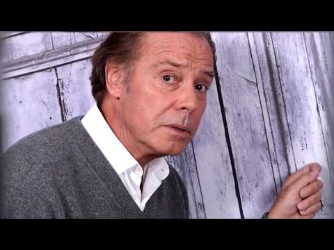 Michel Leeb raciste ? L'humoriste répond