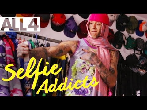 Rapper Has Strong Instagram Game 📷 | Selfie Addicts