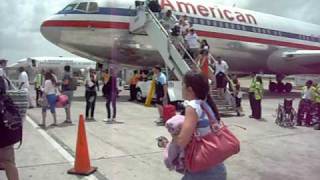 preview picture of video 'Jim and Cookie arrive in Punta Cana, Dominican Republic!'