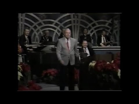 The Tonight Show Starring Johnny Carson - Johnny and Tommy Newsom   'Poinsettia'  - Dec 17, 1991