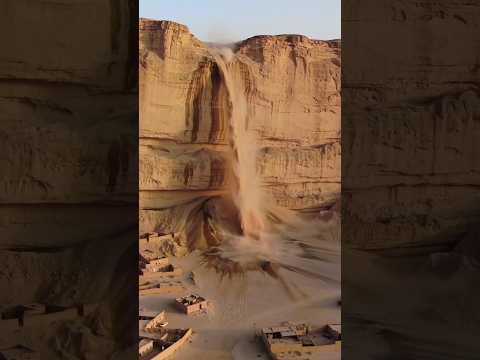 Unstoppable Sandfall,This Sandfall Will Leave You Speechless…