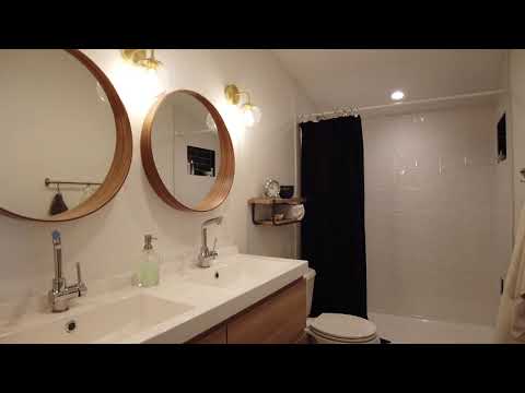29W384 Emerald Green Dr. Unit 31-H  Warrenville Condo for Sale