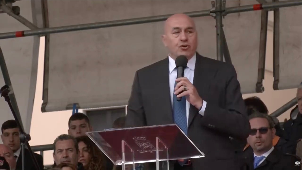 CROSETTO INTERVIENE IN OCCASIONE DEL 165° ANNIVERSARIO DELLA COSTITUZIONE DELL’ESERCITO ITALIANO