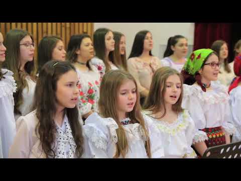 De ziua ta, mămico - Corul de copii și tineri „Gaudium” din Baia Mare