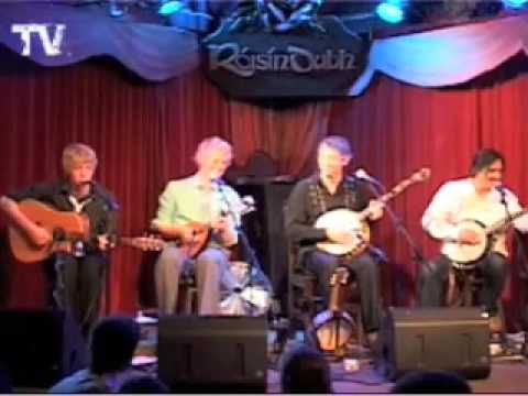 We Banjo 3 - Enda Scahill, Leon Hunt, Martin Howley, David Howley
