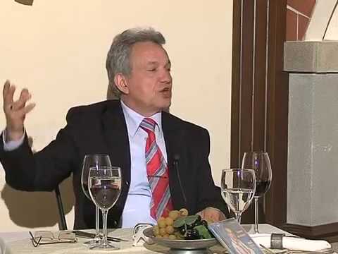 ... чаша вино с Кирил Костов 10.4.2010