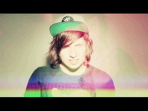 Trippz Michaud - Look What The Cat Dragged In (Official Music Video)