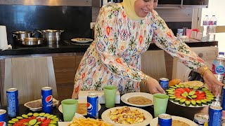 فطار المصايف بقي ???? لما اصحى اول واحده في المصيف واحب ادلع الحبايب ????