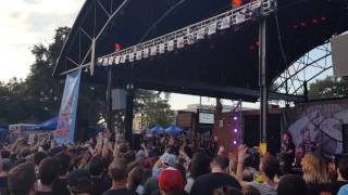 Pup - Old Wounds (live at Fest 15)