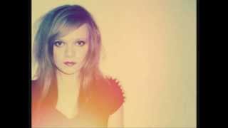 Laura Lo - You Blow Me Away