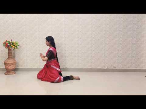 Koluvai Unnade cover from Swarnakamalam by Gutha.Nagadurga .