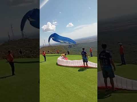 Vôo Livre Parapente no alto da serra de Jaraguá Goiás🪂🫢 #nature #parapente #esports #esporte #voo