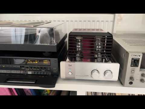 VHS HiFi Demo - Mitsubishi HS-M1000 - Tri TRV-A88SE - Bose 301 Series 2