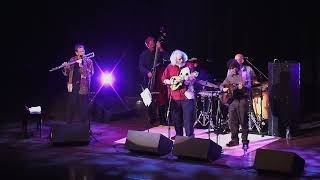 Music video thumbnail preview for The David Grisman Quintet with Frank Vignola - Tracy's Tune by The David Grisman Quintet