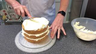 How to buttercream a  sponge cake ready for covering with sugarpaste/fondant icing