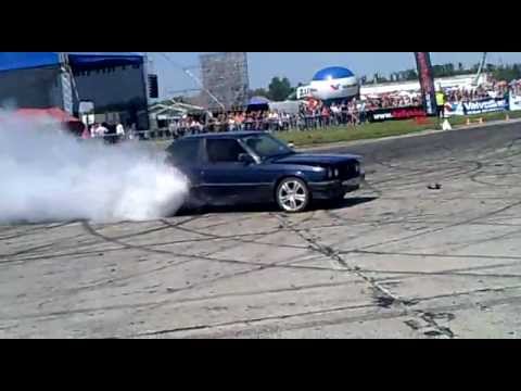 palenie gumy e30, PMI MACIEJ OSTATNIE DECHY BMW LEGNICA 2012 19 MAJ, TUNINGOWISKO