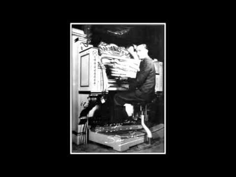 SIDNEY TORCH - "RHYTHM MEDLEY" - GAUMONT STATE KILBURN 4/16 WURLITZER *****