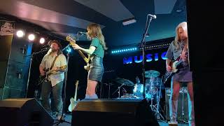 The Redhill Valleys -  I Lost It- ( Lucinda Williams Cover)  30th June 2022