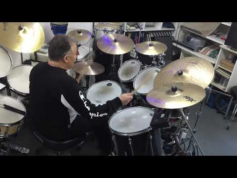 sigla del programma tutto il calcio minuto per minuto di Sergio colonna