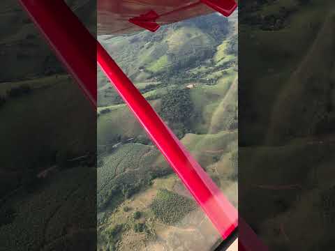✈️ Sobrevoando a Igreja Ponto de Luz | Guidoval–MG 🙏✨