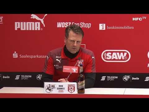 30. Spieltag: Hallescher FC - Sportfreunde Lotte Pressekonferenz nach dem Spiel