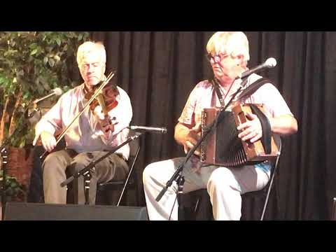 John Whelan and Brian Conway play My Ballingary Lady