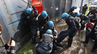 Bologna, il video degli attivisti che bloccano il cantiere del Muba al Pilastro: sgomberati dalla...