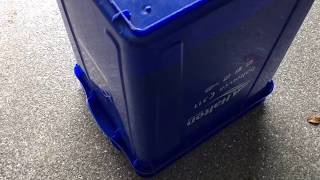 How to unstick blue green trash recycling bins (pull apart) when Stuck